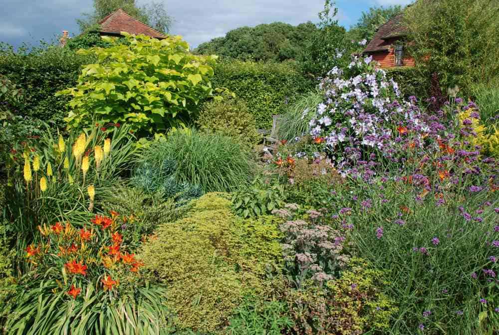 3 Bates Green 2 Bates green garden