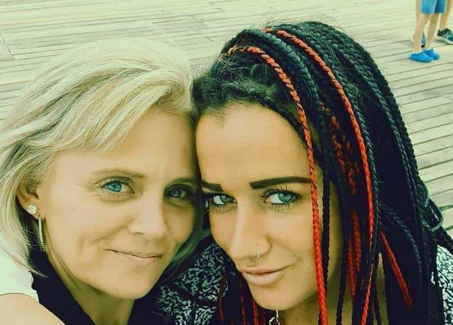 Shellie With Chantelle (right) Copy