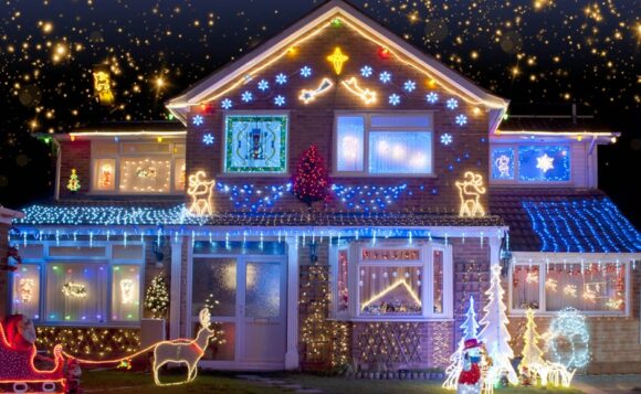 christmas lights on house